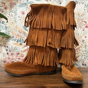 Minnetonka Women’s Brown 3-layer Fringe Suede Boots - Size 6 Leather Boho